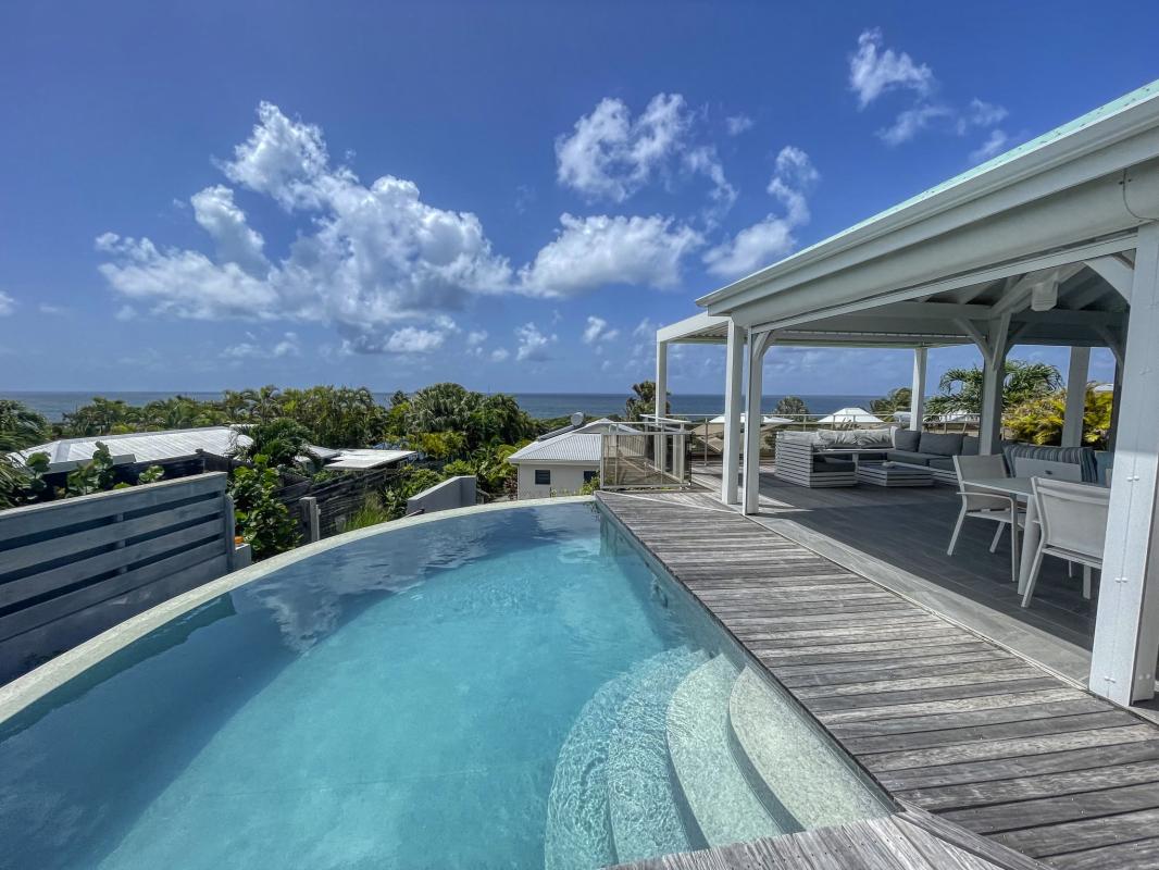 43.Location villa piscine vue mer Sainte Anne Guadeloupe_Piscine Vue Mer